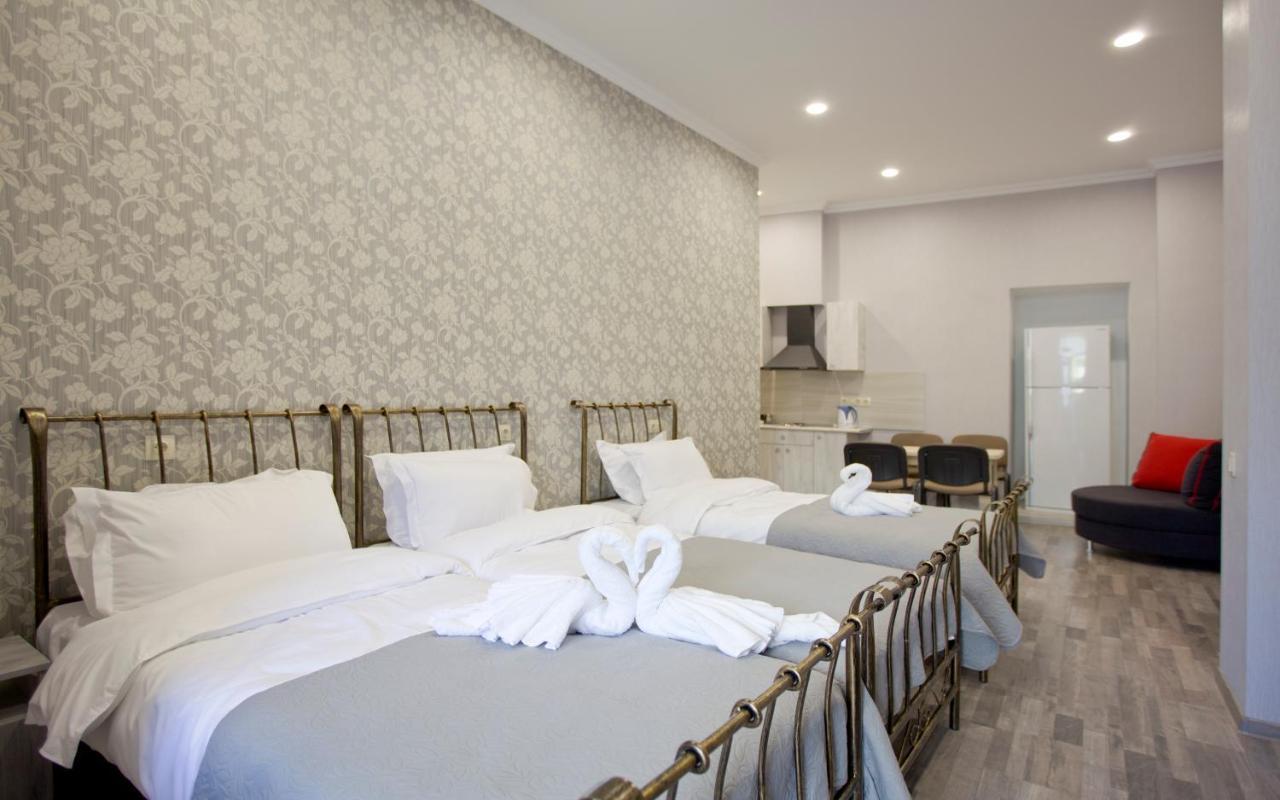 Metekhi Corner Apartments Tbilisi ภายนอก รูปภาพ