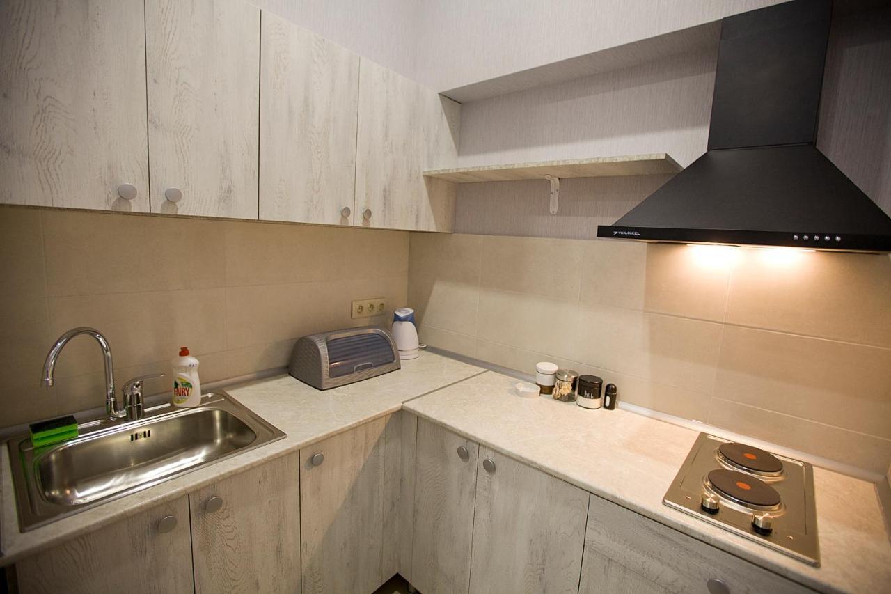 Metekhi Corner Apartments Tbilisi ภายนอก รูปภาพ