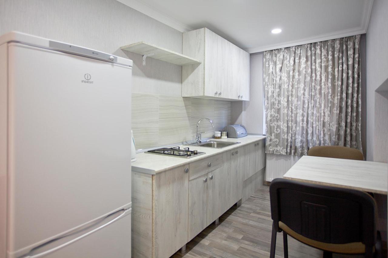 Metekhi Corner Apartments Tbilisi ภายนอก รูปภาพ